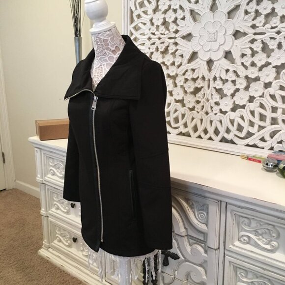 Calvin Klein Soft Shell Rain Jacket Coat - Picture 2 of 6